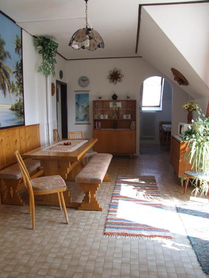 Revesz Vendeghaz Hotel Harkany Bilik gambar